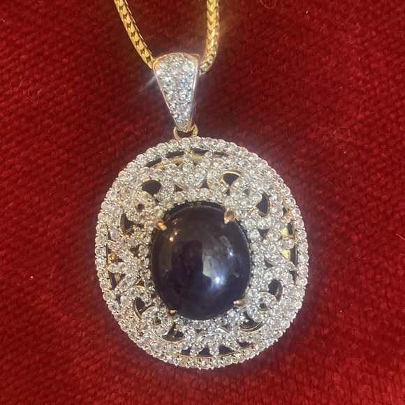 Orianne Ruby and White Sapphire pendant - Picture 3 of 8